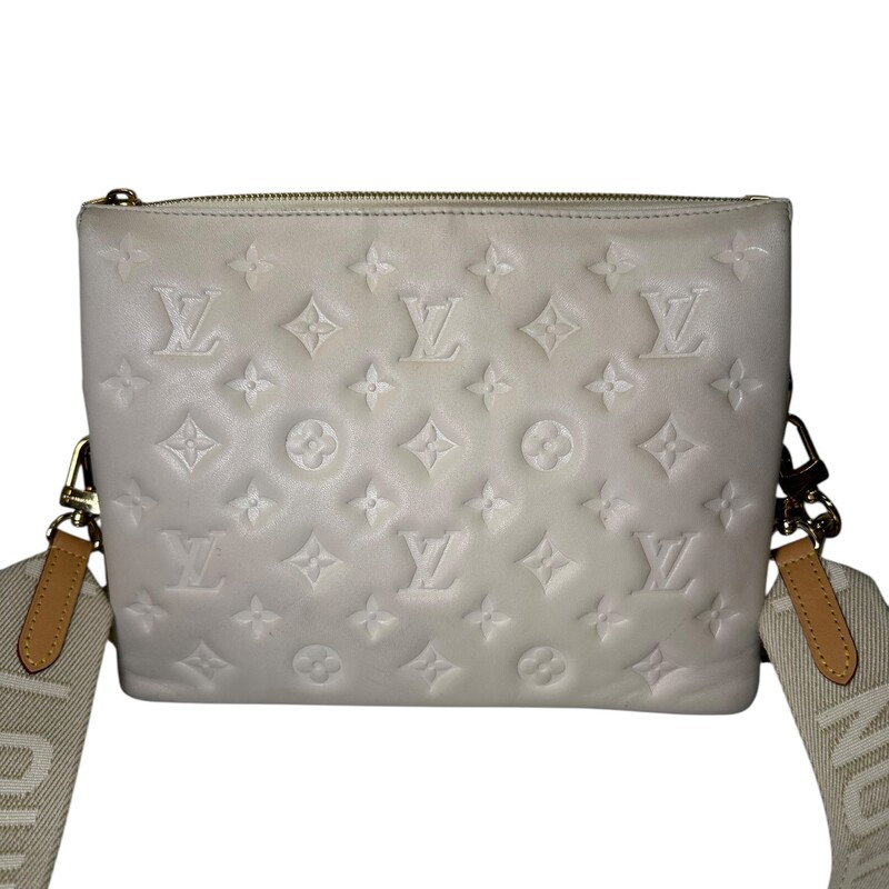 Louis Vuitton Coussins Empriente Monogram Bag<br />
<br />
Date Code:microchip<br />
<br />
Dimensions: 10 L x 8 H inches<br />
<br />
In fair condition. Corner wear and some marks througout the leather.<br />
<br />
Does not come with original dust bag or box.