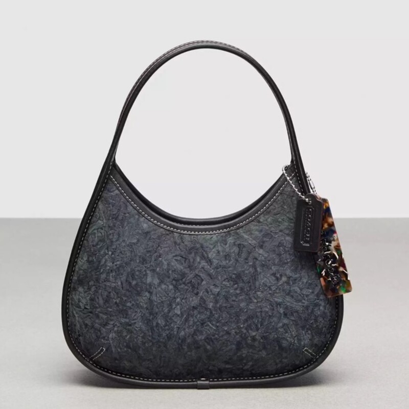 Coachtopia Ergo Crushed Leather Shoulder Handbag
Gray Black Size: 10 x 12H
Retails: $295