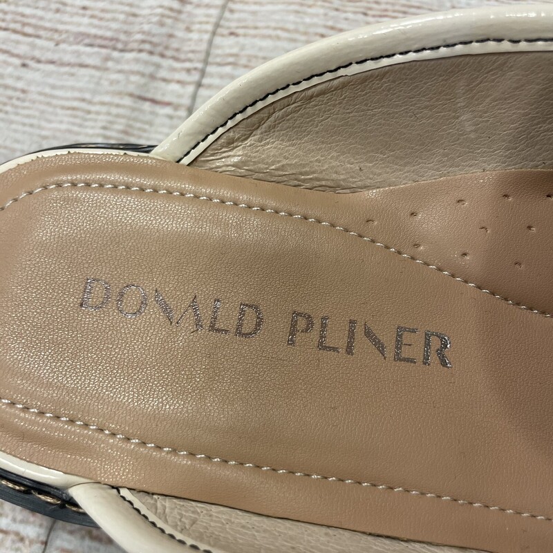 Donald Pliner Shoes, Cream, Size: 9.5