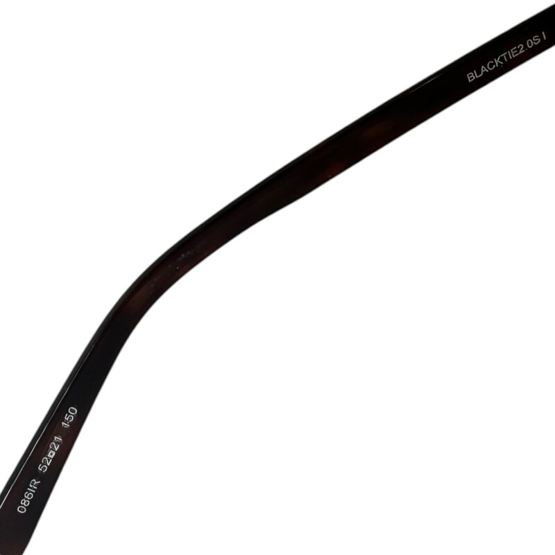 Dior Blackties 2.0, Tortise Sunglasses<br />
<br />
Light scratching to the lens.<br />
<br />
Comes with the original case.