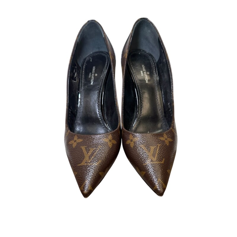 Louis Vuitton Cherie Pump Monogram<br />
<br />
Size: 36<br />
<br />
Code: BR1128<br />
<br />
In very good condition.  Light wear to the canvas and soles.<br />
<br />
Comes with the original dust bag and box.