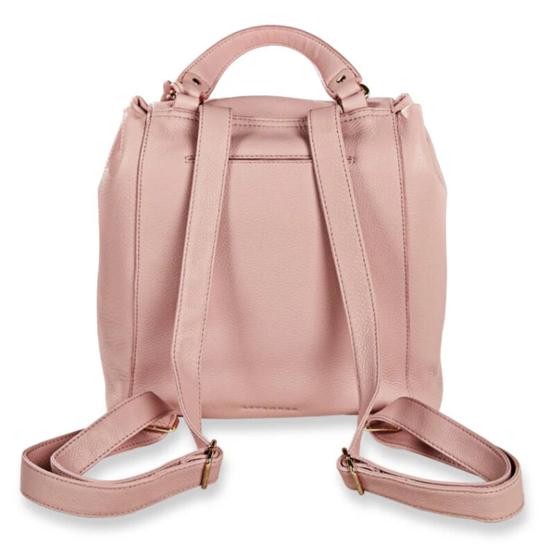 Levenger Carrie Handbag
Lt Pink Soft Pebble Leather Gold Hardware
Size: 14x5x10H
Your ideal companion for travel or everyday adventures. The beauty of this softly pebbled, leather backpack is in its details. There’s a pocket for every essential including your phone, your credit cards, your water bottle and more. Protect your iPad mini or small tablet in a padded pocket, while carrying other daily essentials. Every detail is beautifully and thoughtfully appointed.
Retail $249