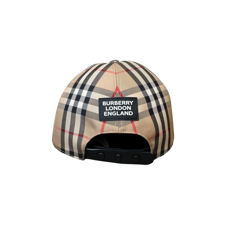 Burberry Vintage Check Monogram Hat<br />
<br />
Size Medium<br />
<br />
In very good condition. Minor marks on the canvas.<br />
<br />
Does not come with original dust bag or box.