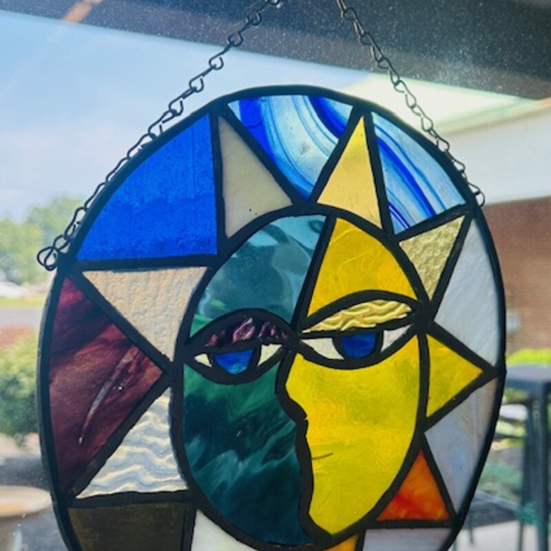 Sun & Moon Stained Glass Suncatcher
Yellow Blue Black
Size: 8x9H