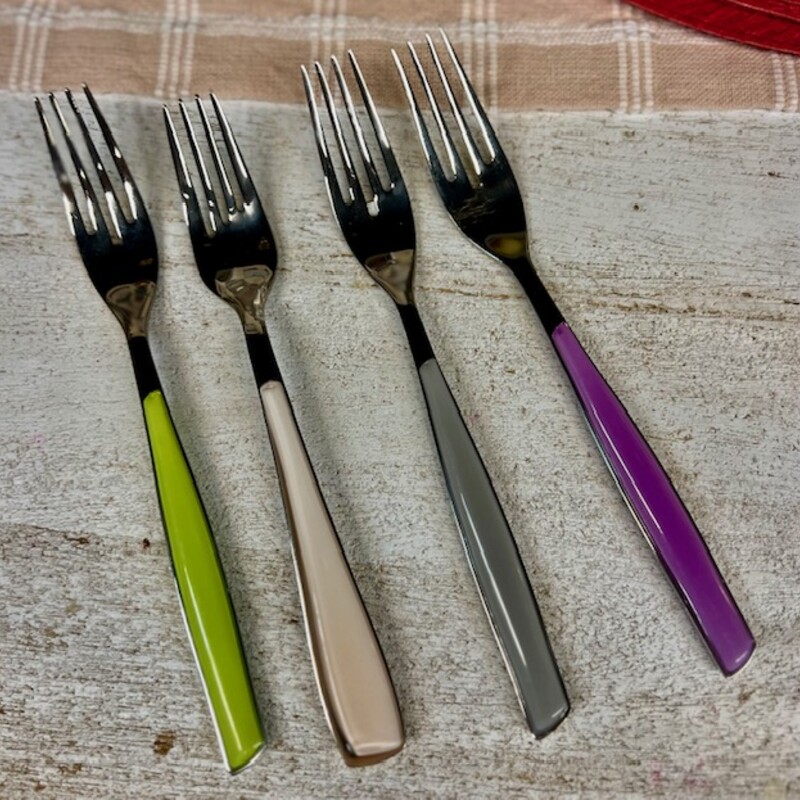 4 Bugatti Miscellaneous Fork Set
Mutlicolor/ Green, Pink, Gray and Purple
Size: 2x9H

Set made of the highest quality of Stainless steel 18/10 with coloured handle in SAN material. This set of flatware looks very chic, modern and delicate and is available in many colours which you can mix and match so that your table can be colorful and funky