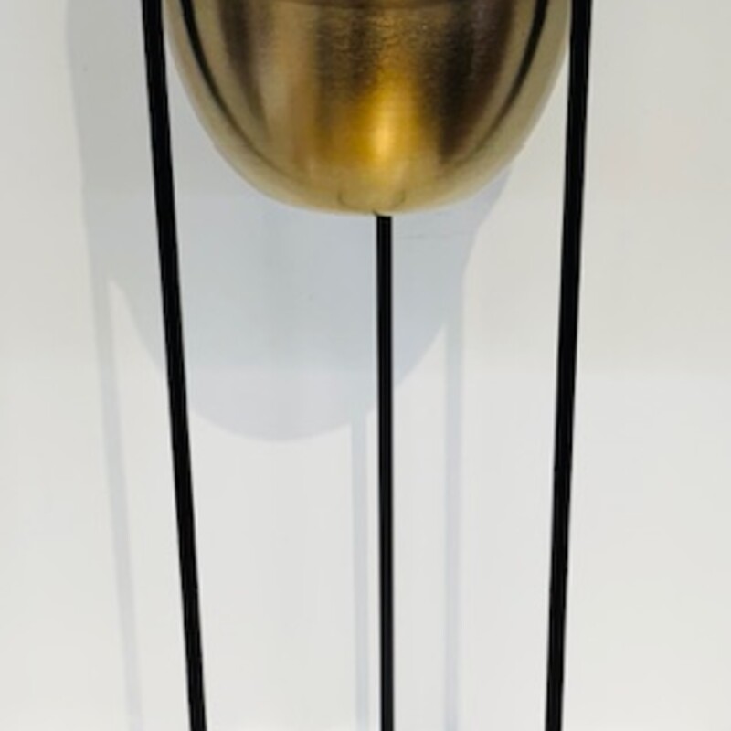 S2 Pot In Stand