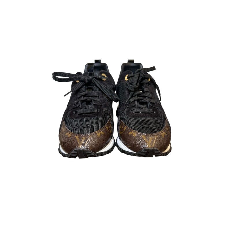 Louis Vuitton Runaway Monogram Sneakers<br />
<br />
Size: 37<br />
<br />
Code: CL0270<br />
<br />
In excellent condition.<br />
<br />
Do<br />
es not coe with the original dust bag or box.