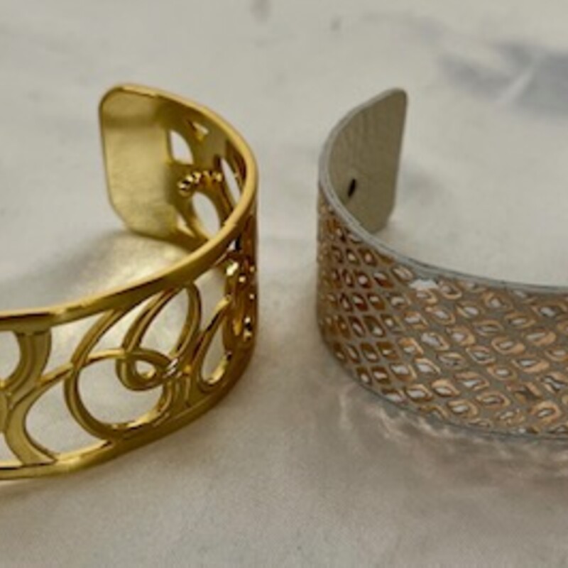 Brighton Christo Vienna Cuff Bracelet
*Comes with removable patterned strap*
 Gold, Size: 3 Diameter