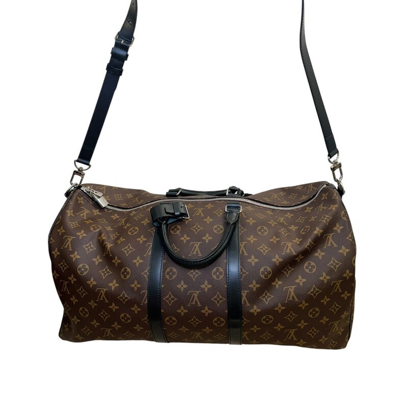 Louis Vuitton Bandouliere, Macassar, Size: 55

Date Code: Micrchip

Dimensions: 21.7 x 12.2 x 9.4 inches
                        (Length x Height x Width)

In excellent condition. Very minor surface scratches.

Comes with oriignal dust bag and  box.