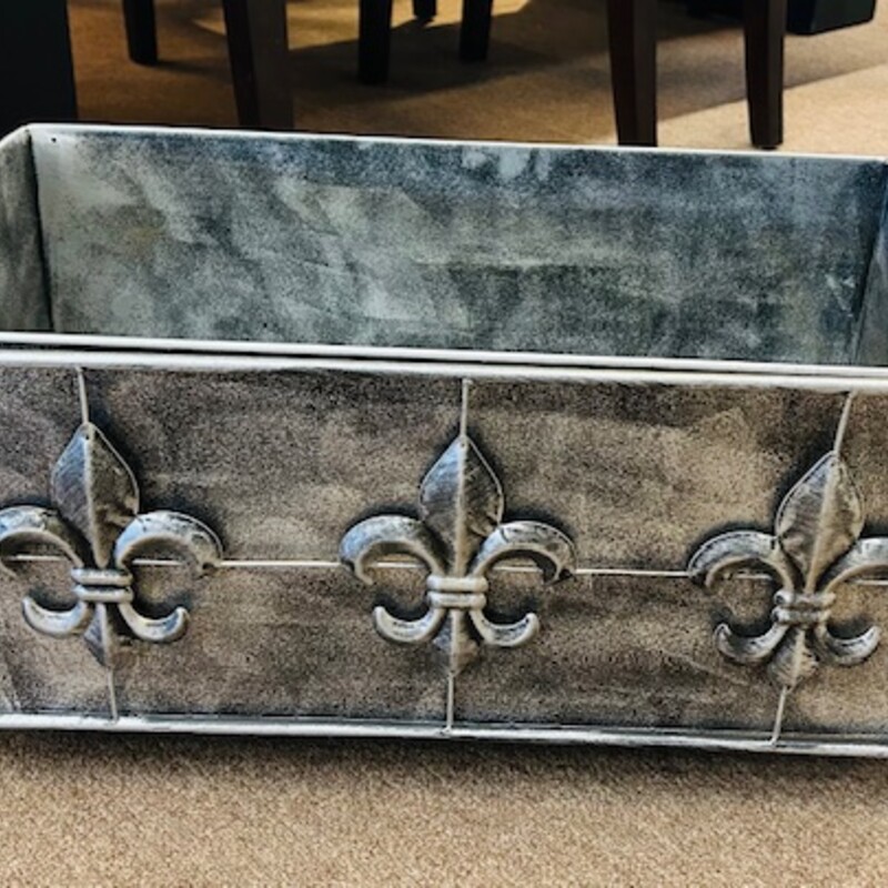 Metal Fleur De Lis Box