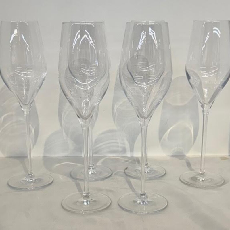 S6 Stolzle Wine Glasses
Clear
Size: 2.5x9.5H