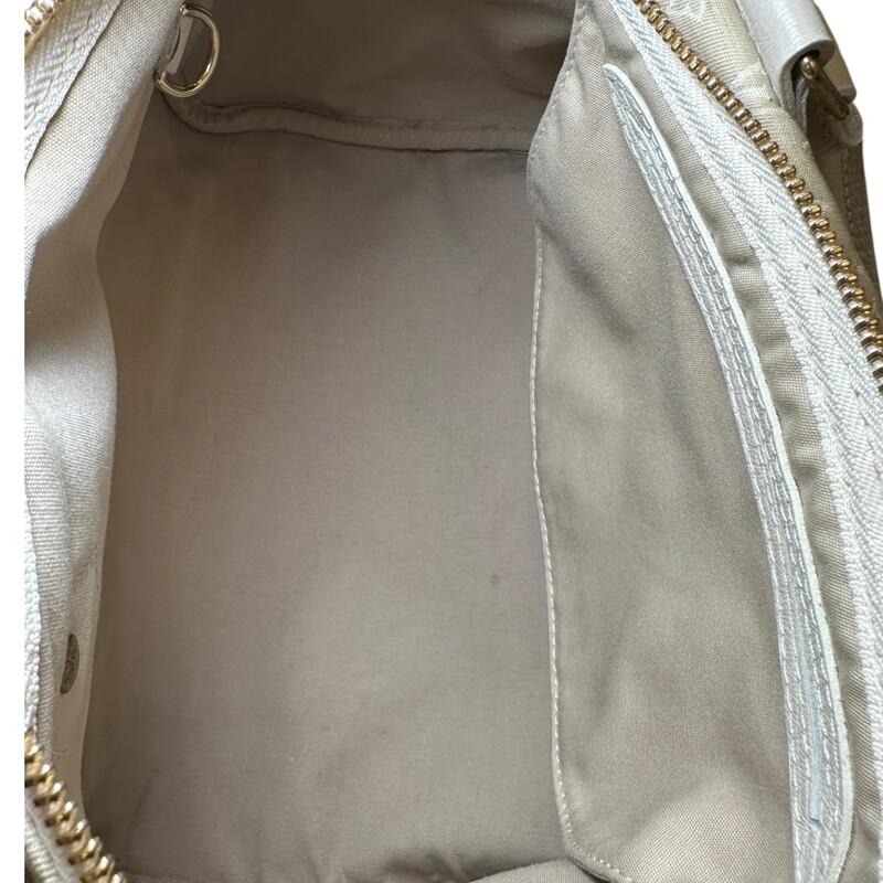 Louis Vuitton Mini Lini Speedy 30<br />
<br />
Date Code:SP0077<br />
<br />
Dimensions:<br />
Base length: 11.75 in<br />
Height: 8.75 in<br />
Width: 7.00 in<br />
Drop: 3.50 in<br />
<br />
In good condition. Some marks on the cavas and some natural wear on the handles.<br />
<br />
Does not come with original dust bag or box.