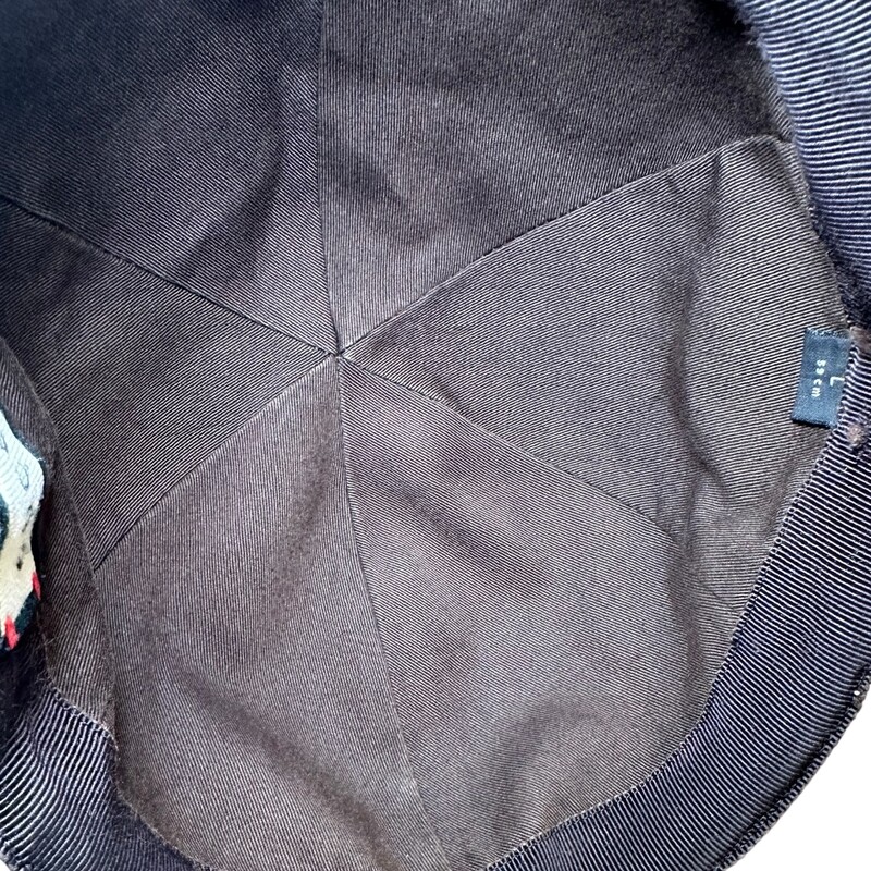 Gucci Original GG Canvas Hat<br />
<br />
Size: Large<br />
<br />
In good condition.<br />
<br />
Does not come with original dust bag or box.