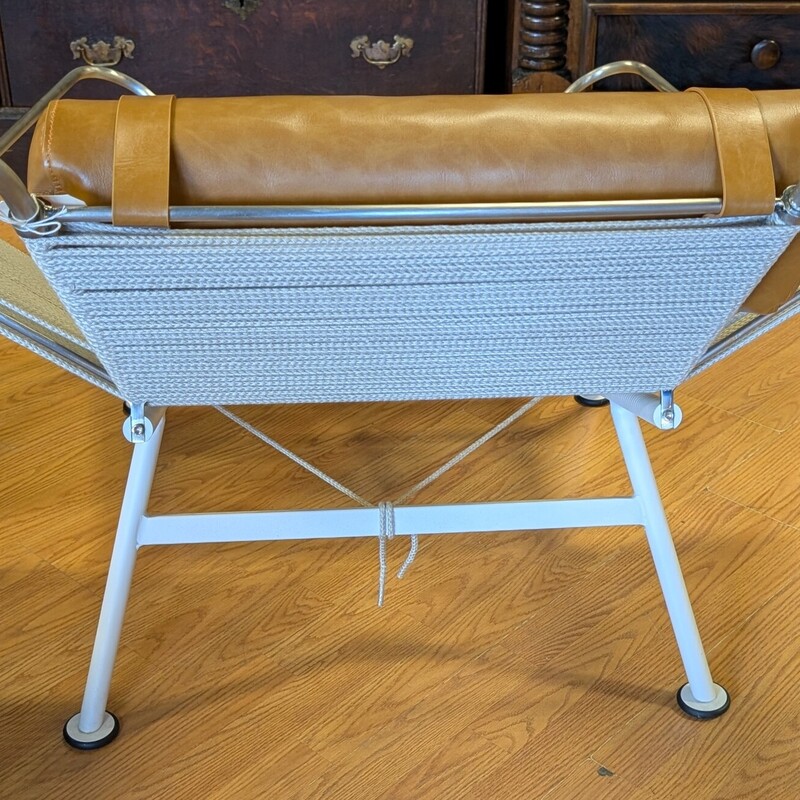 Flag Halyard Midmod Rope, Metal<br />
SheepSkin Rug Included<br />
41w x 46d x 31h