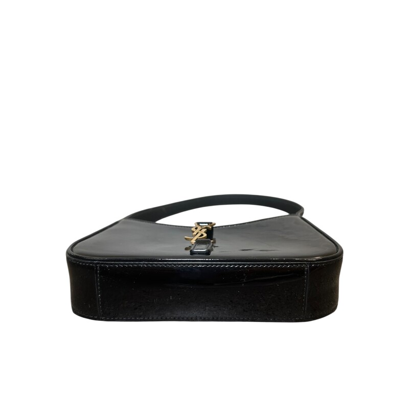 YSL Le 5 A 7 Patent Leather Mini Black<br />
<br />
Code: YSL710318-0922<br />
<br />
Dimensions:<br />
Approx. 4.5H x 11W x 1.8D<br />
<br />
In very good condition. Light scuffs to the interior and exterior.<br />
<br />
Does not come with the original dust bag or box.