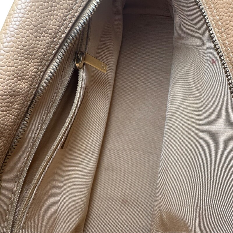 Chanel Timeless Bowler Caviar Beige Bowler<br />
<br />
Code: 9715***<br />
<br />
Dimensions:<br />
10.5W x 6H x 3.5D<br />
4 handle drop<br />
<br />
In very good condition. Wear to the corners and handles.<br />
<br />
Does not come with the original dust bag or box.