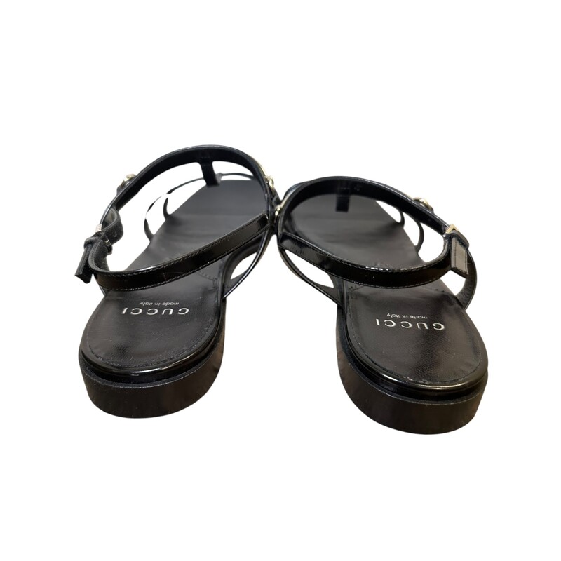 Gucci Slim Horsebit Sandals Black<br />
<br />
Size 40<br />
<br />
In very good condition. Light creasing to bottom sole.<br />
<br />
Does not come with the original dust bag or box.