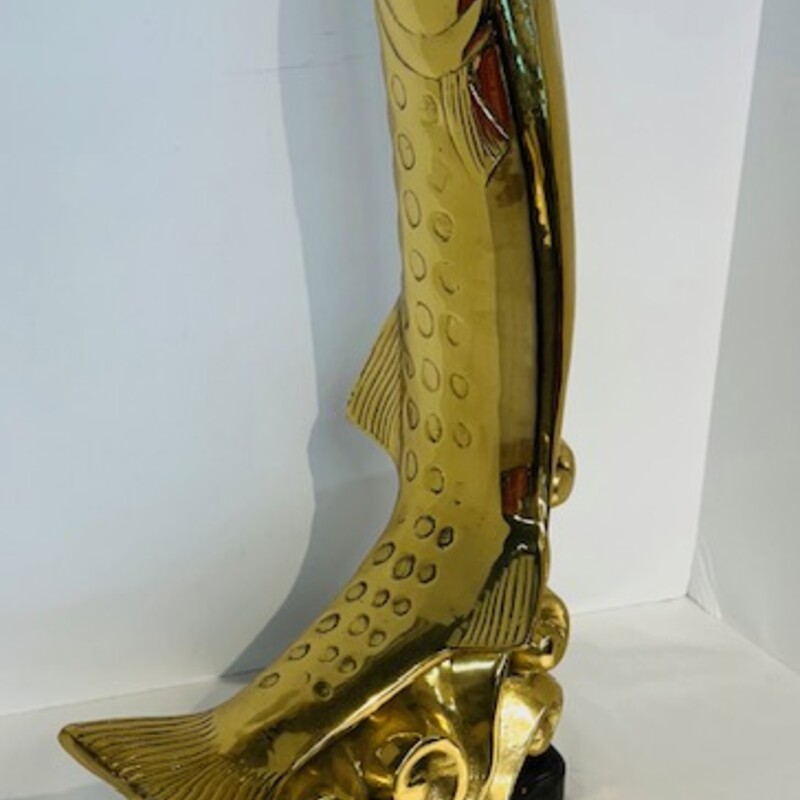 Wildwood Accents Brass Fish on Wood Stand
Brass Brown Size: 11 x 18.5H