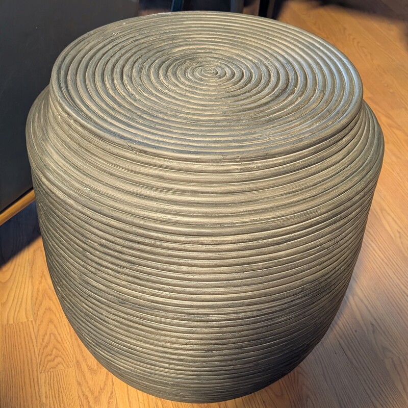 Ateriors Frisco End Table, Grey Ribbed
20w x 22h