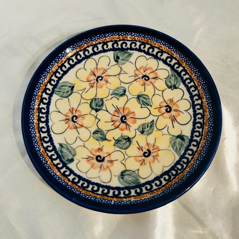 Polish Pottery Floral App Plate
Blue Yellow Pink Green Size: 8 diameter