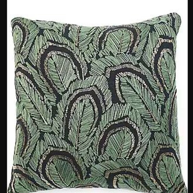 Villa Noble Excellence Palm Leaf Pillow
Black Green Gold Size: 24 x 24H
Retails: $129