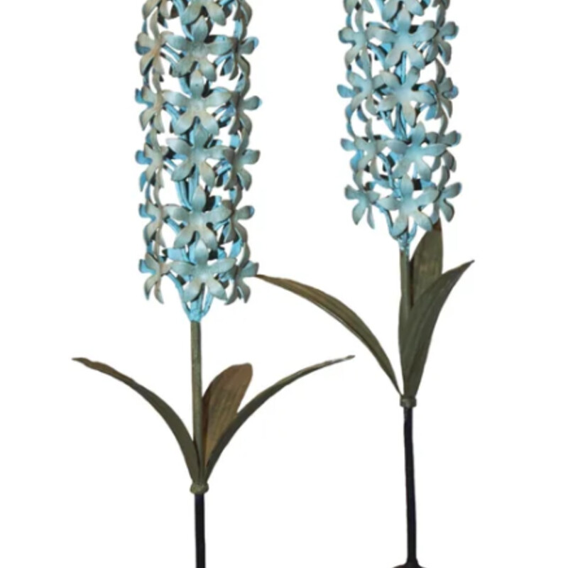 Hand Forged Metal Hyacinth
Light Blue Green Brown Metal
Size: 5x19H
Vintage Italian 1920s Iron Sculpture
Beautiful and Realistic
Coordinating Pieces Sold Separately