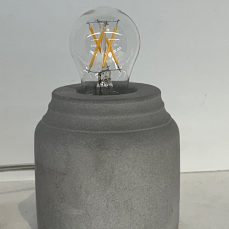 Cement No Shade
Grey
Size: 4x6H
