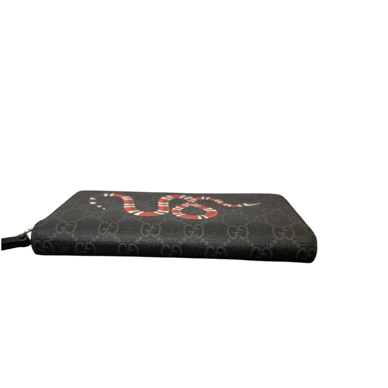 Gucci Snake Zippy Full long Wallet

Style Code:451273.52040

In excellent condition.

Comes with the original dust bag and box
