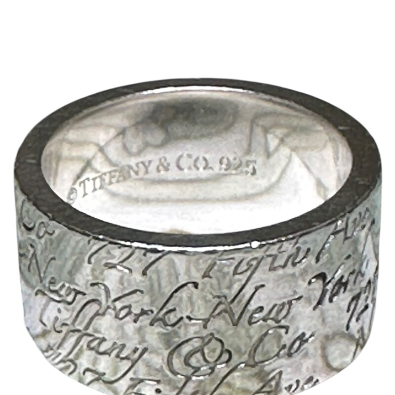 Tiffany & Co Notes Wide Silver Ring

Sterling Silver

Size 6

In  very good condition. Some minor scratches on the hardware.

Does not come with the original dust bag or box.