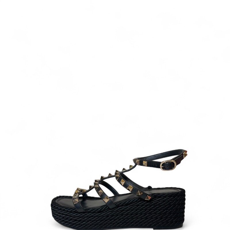 Valentino Rockstud Platfo