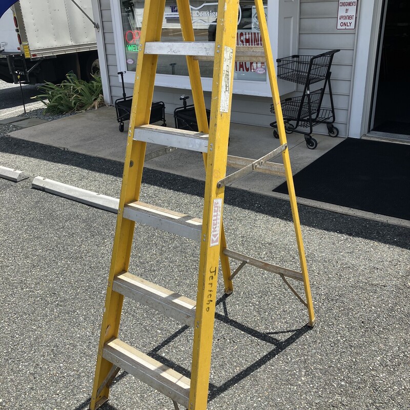 6 Ft Step Ladder