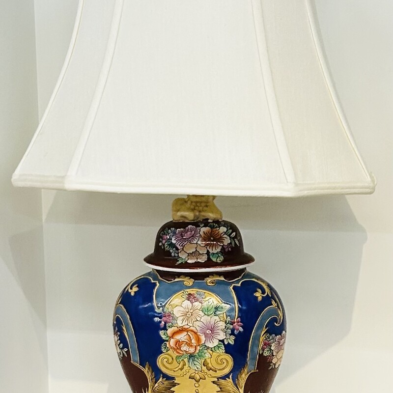 FooDog Asian Floral Lamp