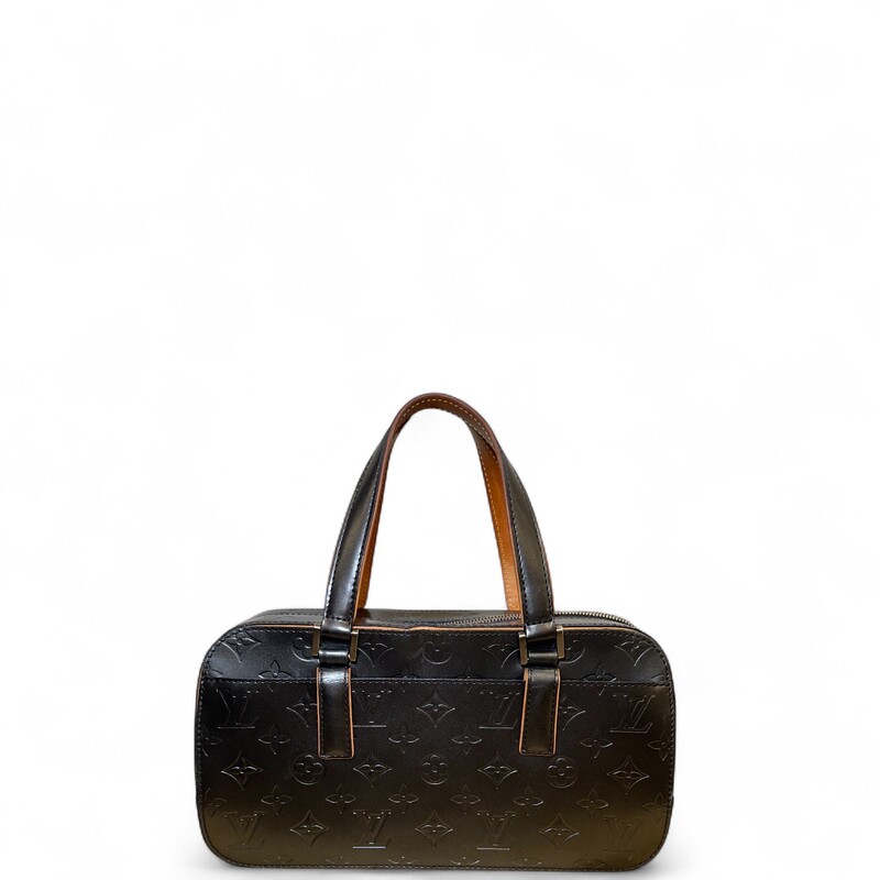 Louis Vuitton Shelton