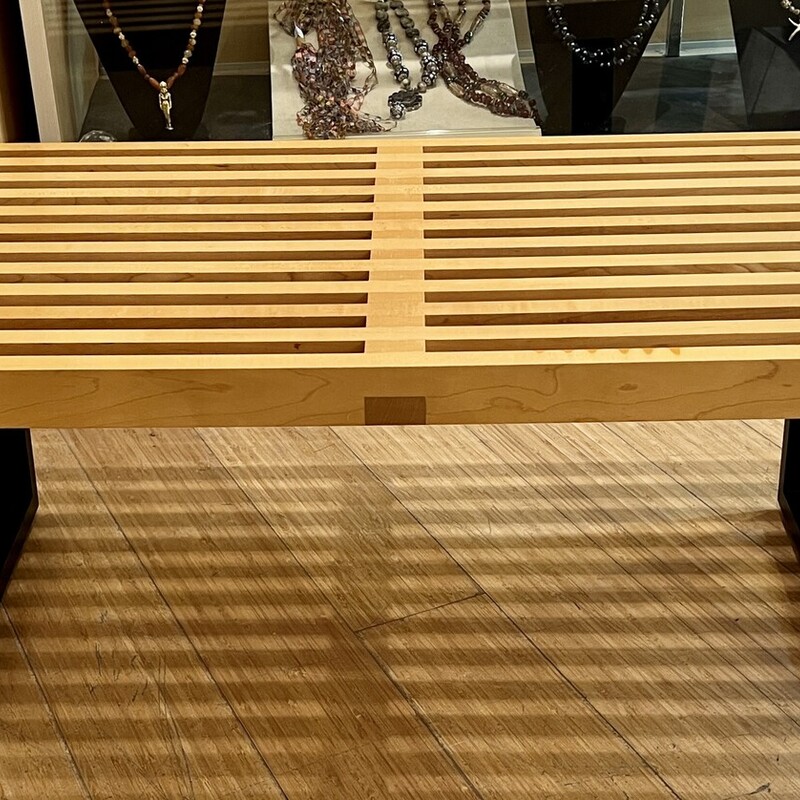 Bench Herman Miller