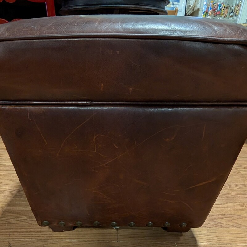 Leather Cube W/Storage