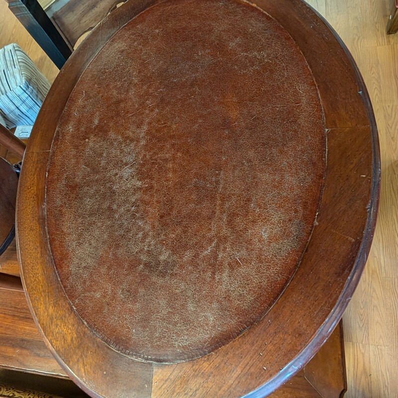 South Cone Side Table, Oval, Shelf<br />
24w x 31d x 24h