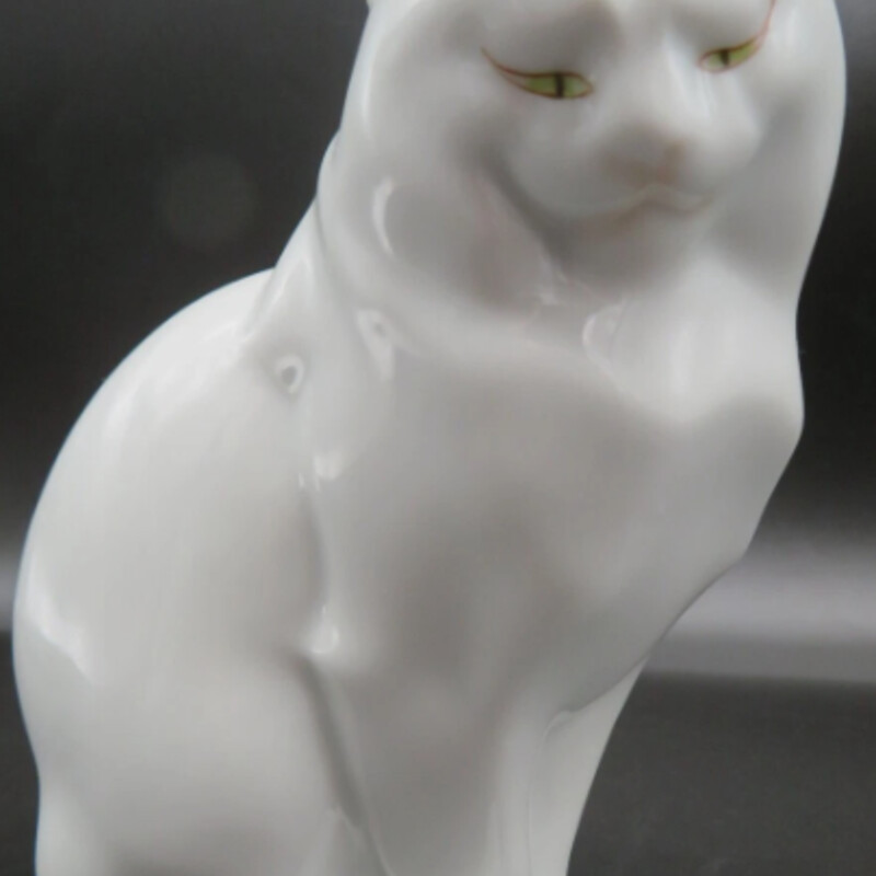 Herend White Cat Figurine