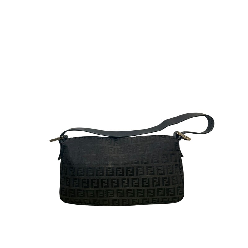 Fendi Baguette Zucca Black Shoulder Bag

Dimensions: 10 L x 6 H inches

In good condition. Some scratching of the hardware and
some kinking of the strap.

Does not come with the original dust bag or box