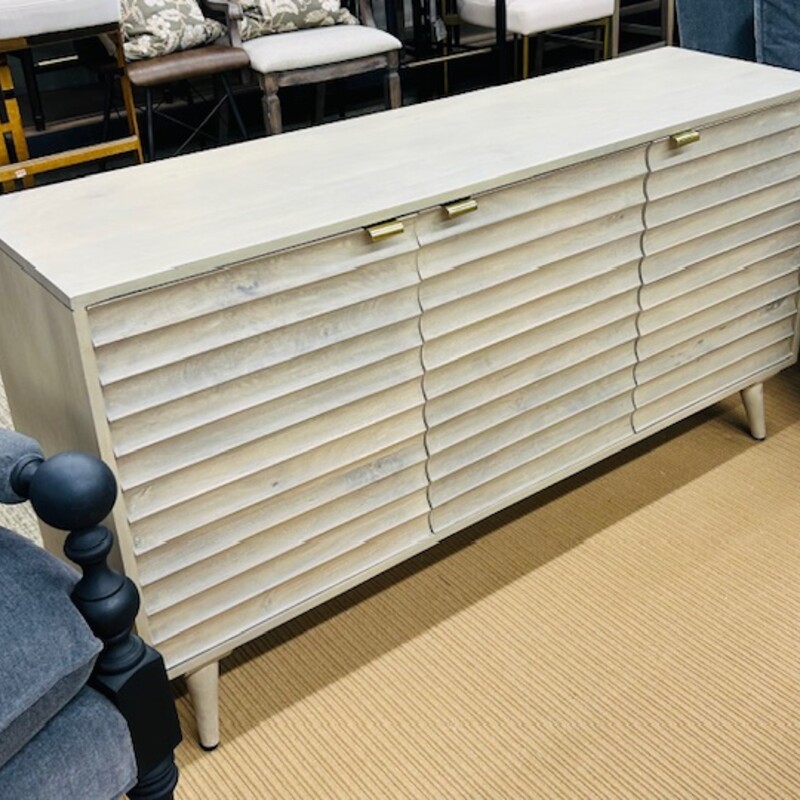 3 Door Ridged Console