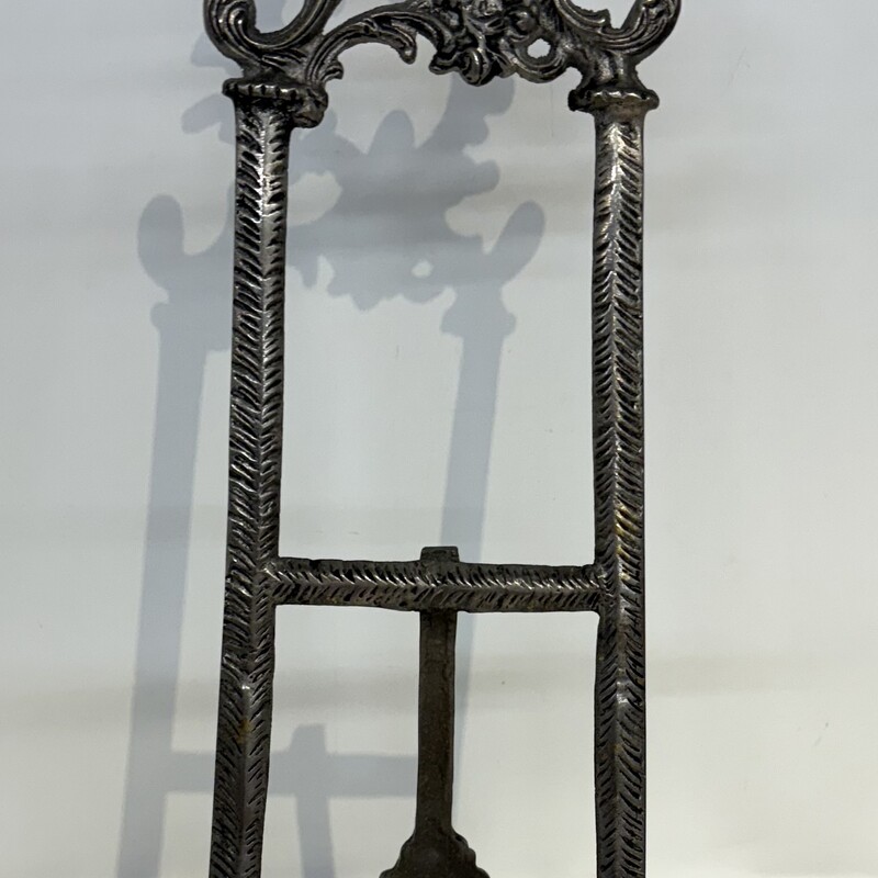 Metal Victorian Easel