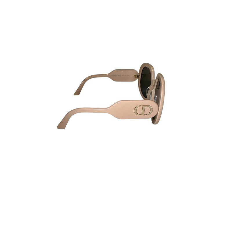 Dior  Pink Circle Square Sunglasses<br />
<br />
Style Code: Bobby R1U<br />
<br />
In very good condition. Some minor scrtaches on the lenses.<br />
<br />
Does not come with ther original dust bag or box.