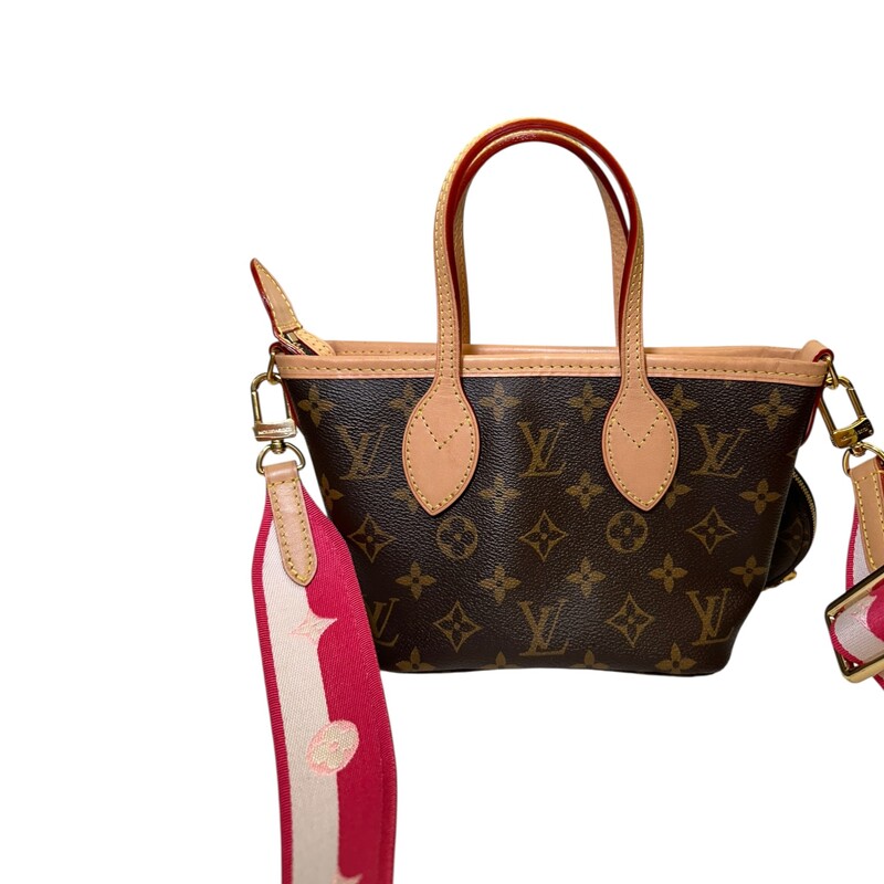 Louis Vuitton Neverfull BB Monogram<br />
<br />
Date Code: Chipped<br />
<br />
Dimensions:<br />
9.4 x 5.7 x 3.5 inches<br />
(Length x Height x Width)<br />
<br />
In very good condition. Light marks to the leather.<br />
<br />
Does not comes with the original dust bag or box.