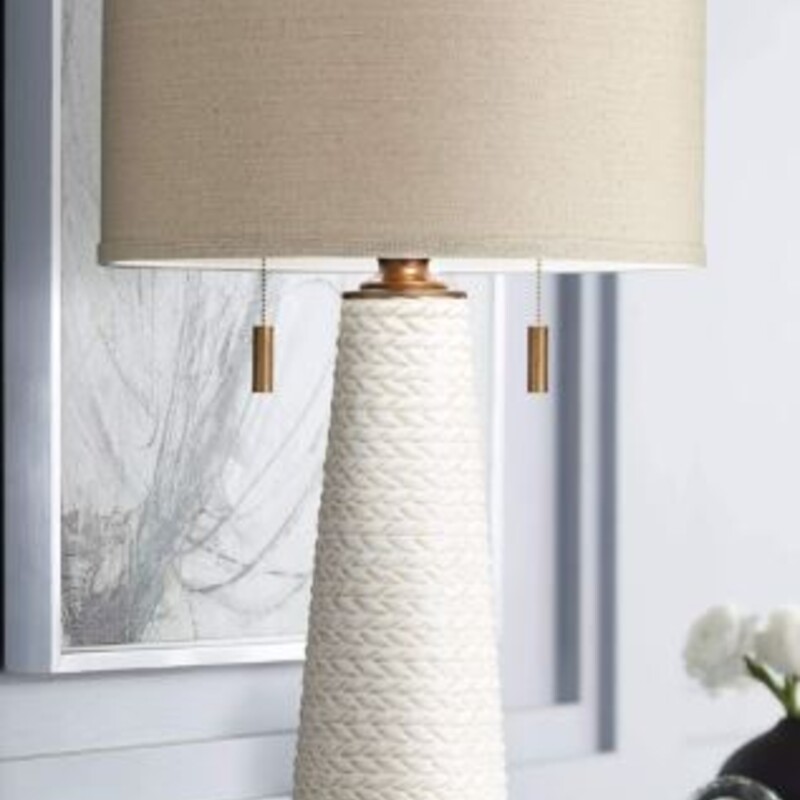 Possini Kingston Lamp
Retail $225+
White, Tan, Brown
 Size: 17x33H
Matching one sold seperate