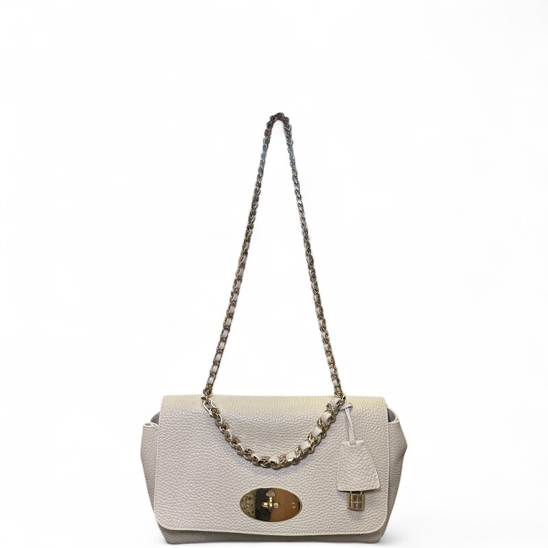 Mulberry Lily Medium Shoulder Bag<br />
<br />
In very good condition. Has pen mark in the inside pocket.<br />
<br />
Does not come with original dust bag or box.