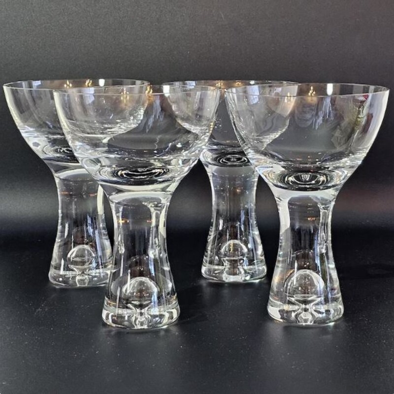 4 SLiving Tribeca Martini