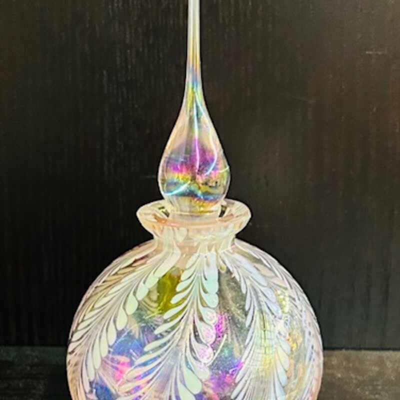 Silvestri Feathered Perfume Bottle
Pink White Clear Size: 3 x 6.5H