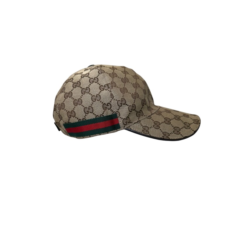 Gucci Monogram Webb Canvas Hat<br />
<br />
Size: XXL<br />
<br />
In very good condition.<br />
<br />
Does not come with the original dust bag or box.