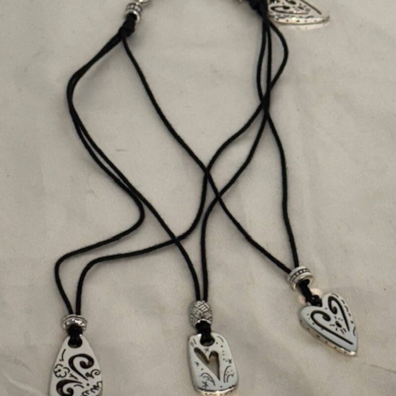 Brighton Brazilian 3 Heart
Silver Black
Size: 11L
