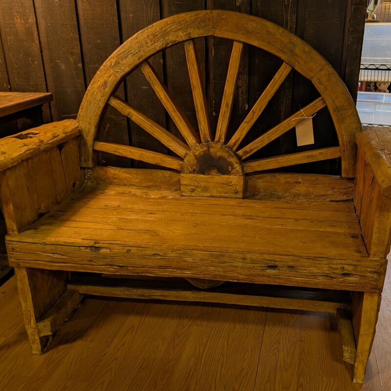 Rustic Wagon Wheel