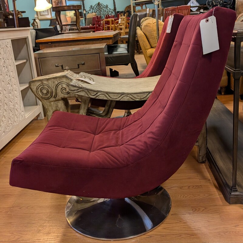 Lee Industries Modern Swivel, Plum, Chrome
28 x 30 x 34.5h SH15h